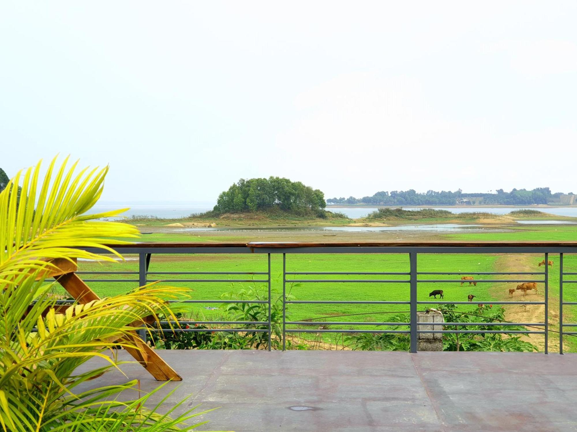 Xa Gia Tan Ben Ho Homestay المظهر الخارجي الصورة
